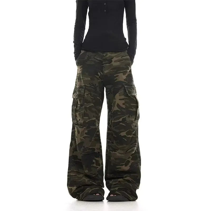 Pantaloni Cargo Mimetici – Streetwear