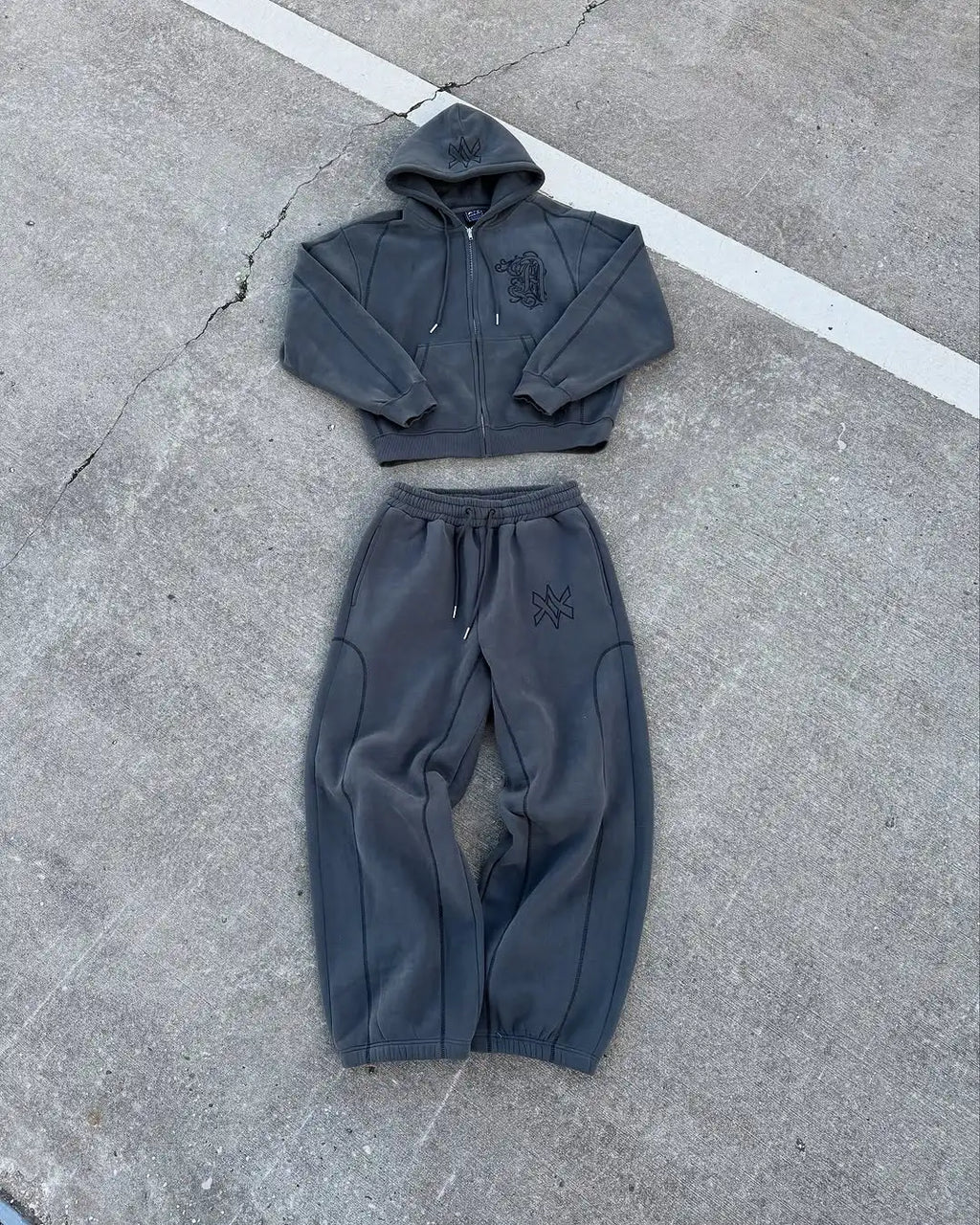Completo Y2K Oversize Hoodie & Jogger