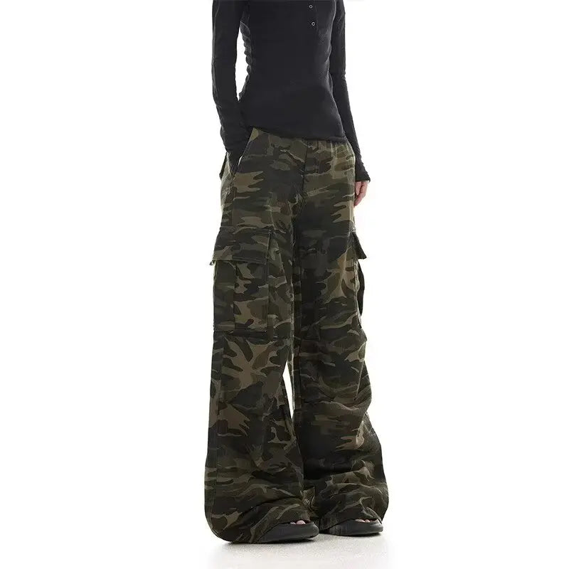 Pantaloni Cargo Mimetici – Streetwear